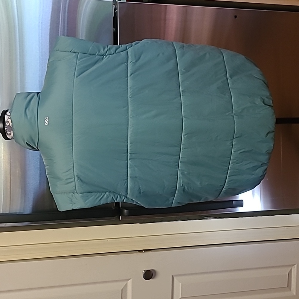 Stratus Oversized Vest - Picture 3 of 9